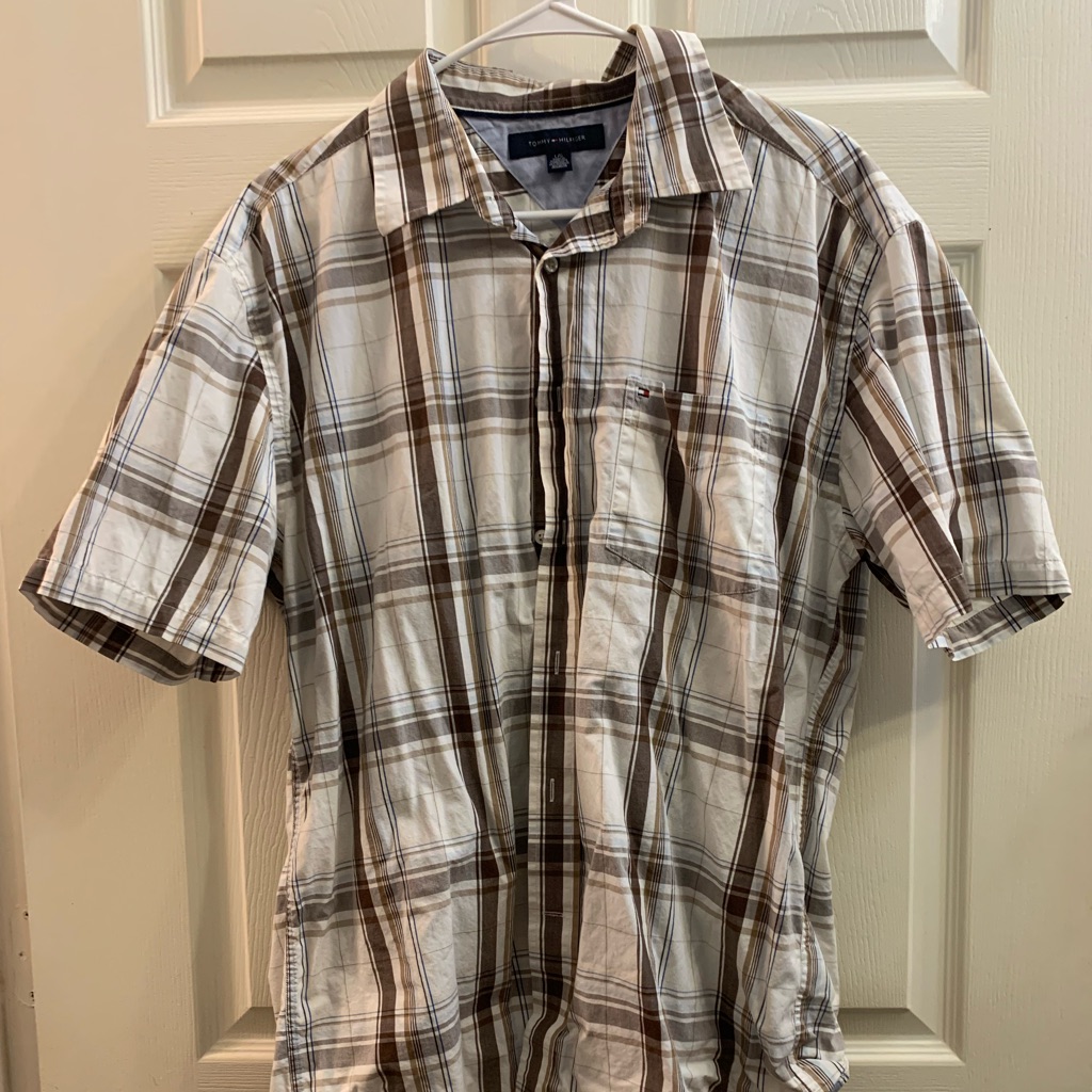 Euc Mens Tommy Hilfiger Plaid Button Down Casual Shirt Size Large 24 Euc Mens Tommy Hilfiger Plaid Button Down Casual Shirt Size Large 24